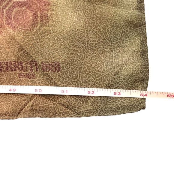 CURRUTI 1881 Paris Scarf Geometric Shape Mauve Green Sarong Silky Square 54x54 - Picture 11 of 14